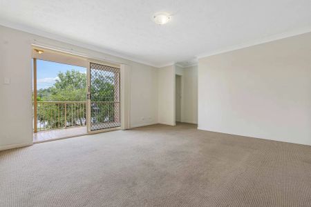 Unit 2/98 Pembroke Road, Coorparoo. - Photo 3