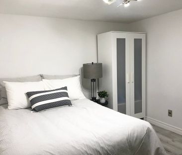 For Lease - 38 Wishing Well Drive Unit# C, Toronto, Ontario - Photo 2