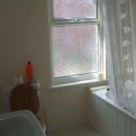 2 bedroom house to rent - Photo 3