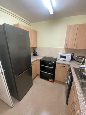 1 bedroom flat to rent - Photo 3