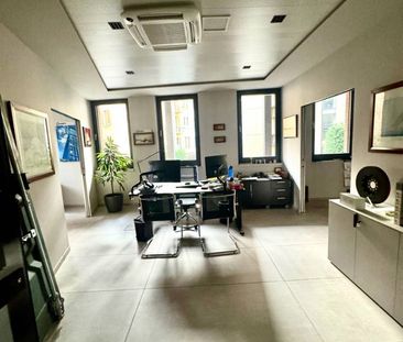 Studio/Ufficio in Affitto a Lugano - Photo 2