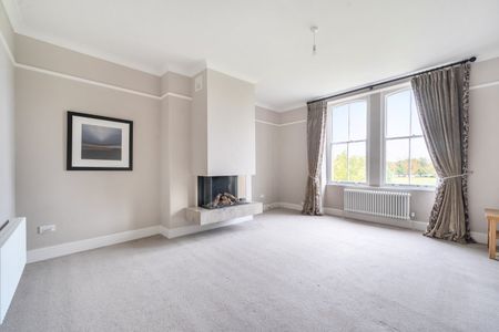 3 bedroom apartment to rent - Photo 2