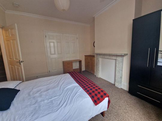 3 bedroom maisonette to rent - Photo 1