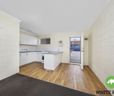 3/20 Carrington Street, Queanbeyan East - Photo 4