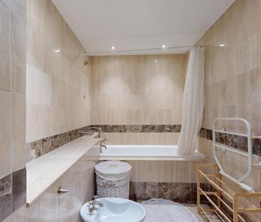 Studio to rent - Photo 6