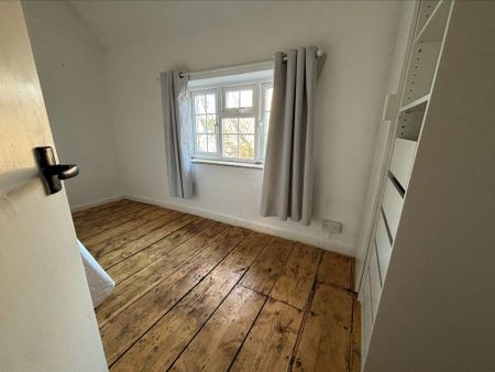 4 bedroom farm house to rent - Photo 4