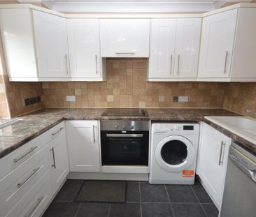 2 bedroom apartment to rent - Photo 4