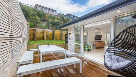 3 Bed Family Home - Photo 5