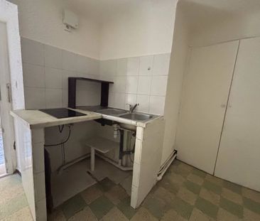 SAINT LAURENT DU VAR - VILLAGE - STUDIO AVEC CHAMBRE EN RDC - Photo 4