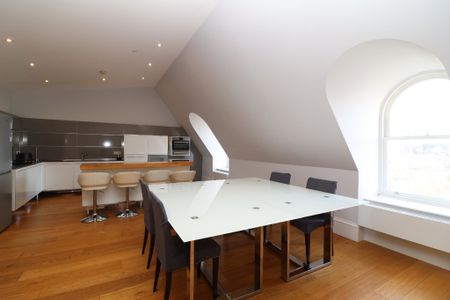 2 bedroom apartment to rent - Photo 2