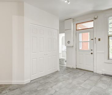 1728 Rue Dufresne, H2K 3K2, H2K 3K2, Montréal - Photo 1