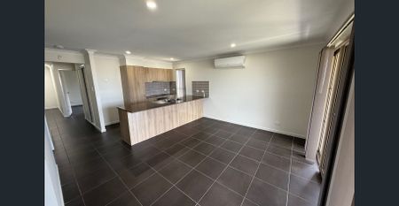 Beautiful 4-Bedroom Family Home with Study & Outdoor Entertaining Area - Photo 3