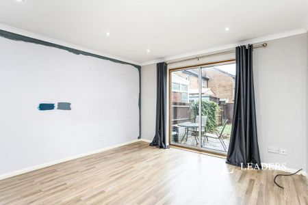 2 bedroom terraced house to rent - Photo 4