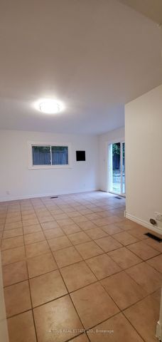 For Lease - 12 Armstrong Street, Brampton, Ontario - Photo 2