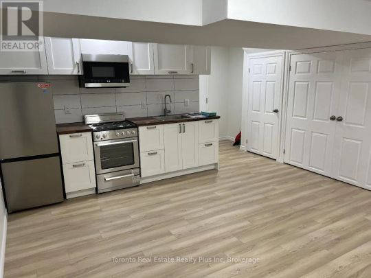 19 BREESEGARDEN LANE - Photo 1