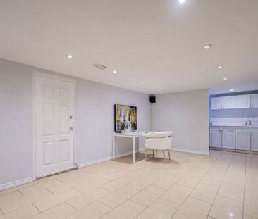 For Lease - 61 Kingslake Road, Toronto, Ontario - Photo 5