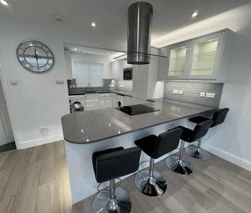 Cavendish Court Newbury, RG14 - Photo 5