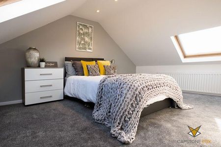 1 bedroom in a house share to rent - Photo 3