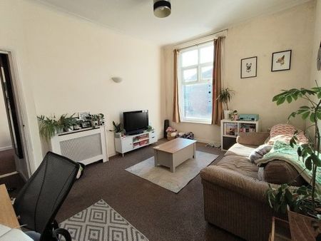 Clarendon Road, Southsea - Photo 2