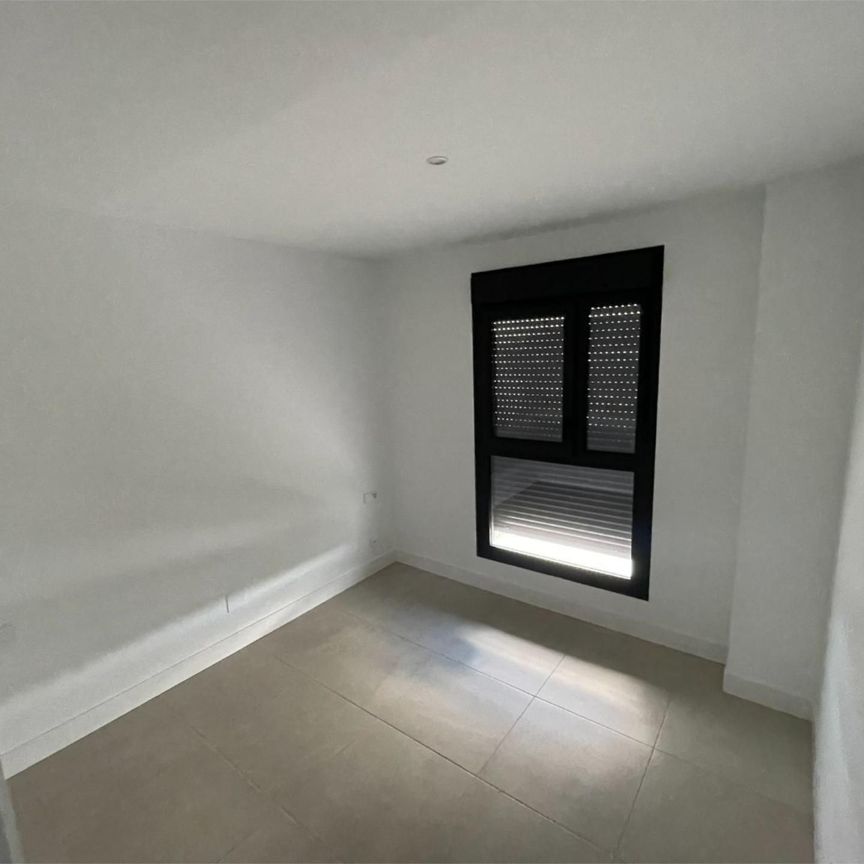 Piso de alquiler en Calle Centauro, 5, Santa Isabel - Photo 1