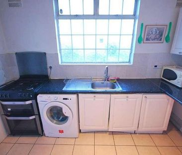 Western Avenue, Acton, London, W3 - Photo 6