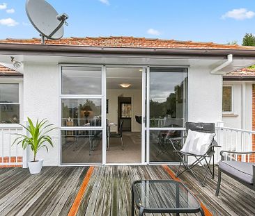 Charming 5BR Roslyn Retreat w/Deck & Garden - Photo 2