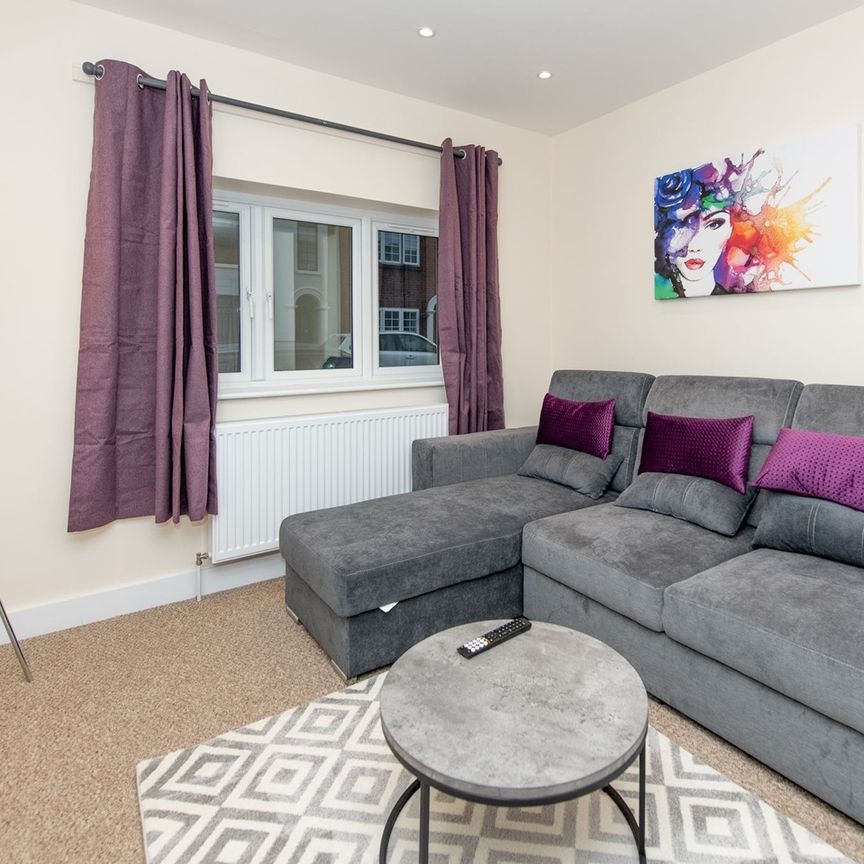 4 Bed Terraced House, Dover Street, SO14 - Photo 1