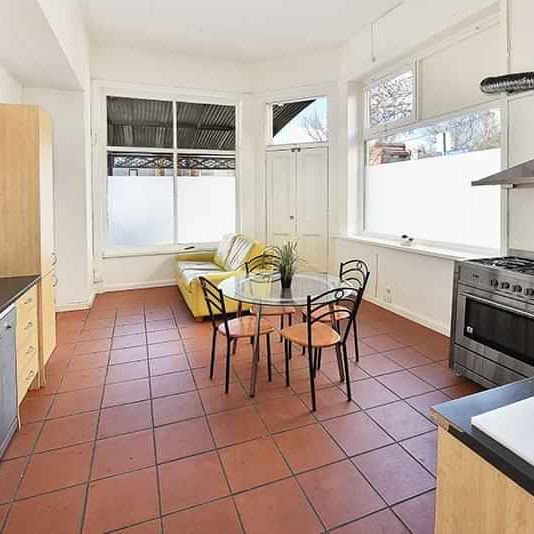 Room 3 (Non Ensuite) - Photo 1