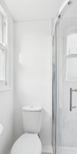 1 bedroom Flat To Let - Photo 4