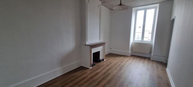 Location Appartement 3 pièces 77m² PRIVAS 07000 - Photo 1