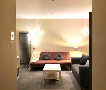 Executive detached property in amazing area! 01STMI - Room 6 - Photo 6