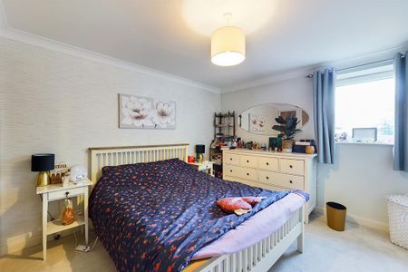 2 bedroom apartment to rent - Photo 4