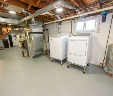 For Lease - 250 Ashley Street, Belleville, Ontario - Photo 3