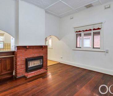 Open The Door to Character Living in Prospect - Photo 2