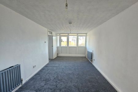 Orchard Lane, SOUTHAMPTON - Photo 5