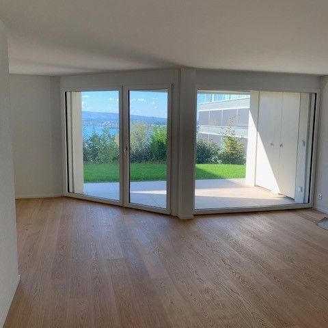 Erstbezug nach Sanierung mit Aussicht - Photo 1