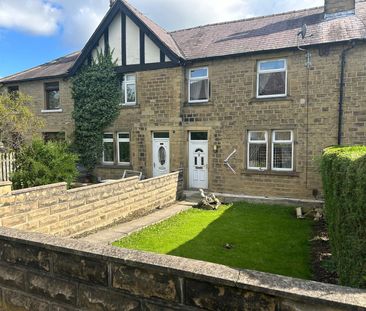 THREE BED SEMI DETACHED HOUSE - Photo 1