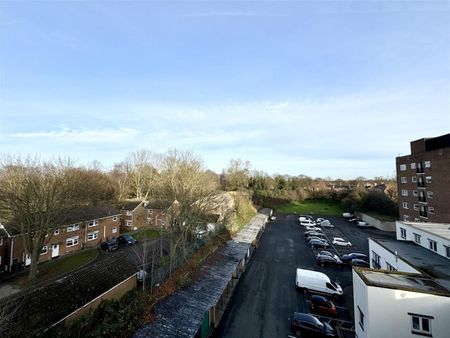 Gilpin House, Claymond Court, Stockton-On-Tees - Photo 2