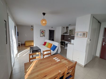 Location Appartement 1 pièce 36m² GRENOBLE 38000 - Photo 2