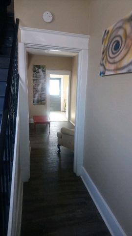 83 Malborough Street Room For Rent - Photo 5