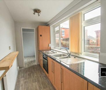 2 bedroom terraced house to rent - Photo 5