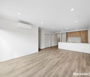 Stylish, Spacious & Move-In Ready in Emu Springs - Photo 1