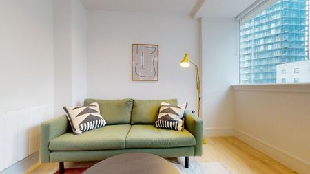 Studio to rent - Photo 3