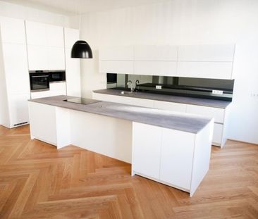 Wiener Altbau in Perfektion – Exklusiv wohnen mit Stil /// Nähe Sch... - Photo 3