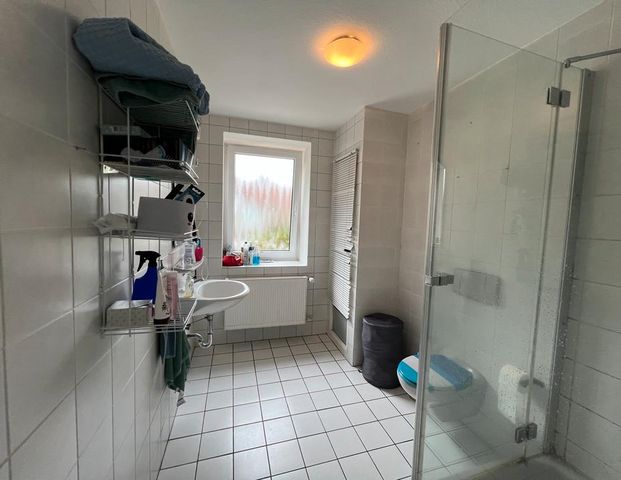 Delmenhorst: Helle 3 Zimmer Wohnung mit Einbauküche u. Stellplatz - Foto 1