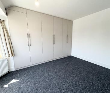 3 bedroom semi-detached house to rent - Photo 6