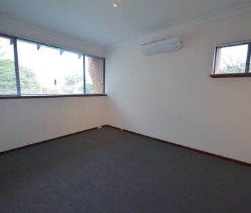 2 Aranda Place, Leederville WA 6007 - House For Rent | Domain - Photo 4