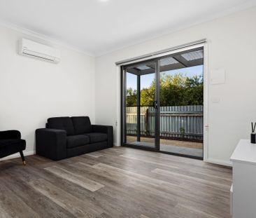 Room 4/8 Martin Street, Wodonga - Photo 2
