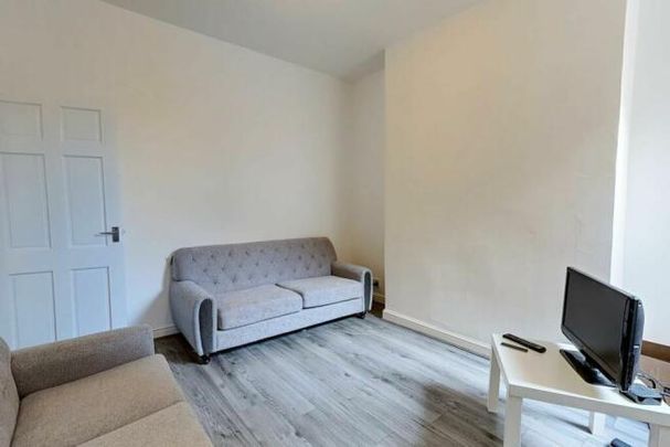 Connaught Road, Liverpool - Photo 1