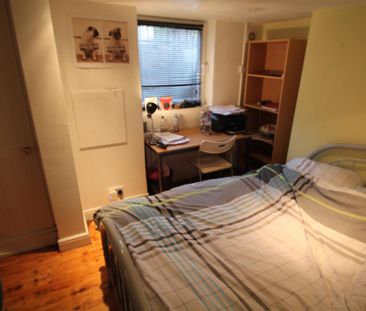 Hessle Avenue, Hyde Park, LS6 1EF, Leeds - Photo 3